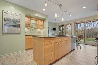 716-7 Claridge Lane, Aurora, OH 44202 - Photo 12