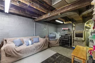 100 W Church St, Wintersville, OH 43953 - Photo 34