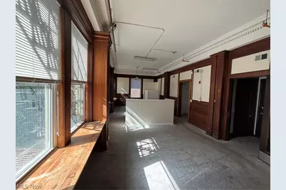 5644 Broadway Avenue #203, Loveland, OH 44127 - Photo 4