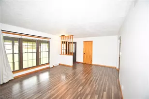 1675 Roosevelt Ave, Niles, OH 44446 - Photo 4