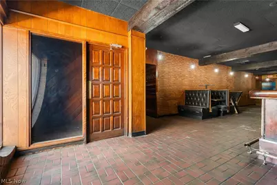 2729 Cleveland Avenue NW, Canton, OH 44709 - Photo 12