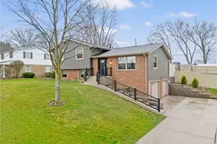 2120 Edmar St, Louisville, OH 44641 - Photo 2