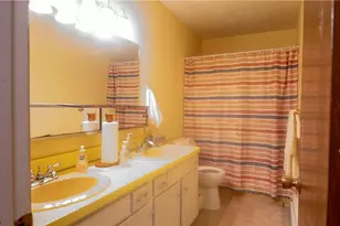 871 S County Line Rd, Geneva, OH 44041 - Photo 18