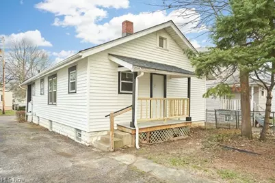 1137 Herberich Avenue, Akron, OH 44301 - Photo 4