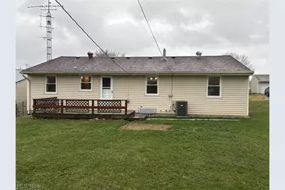 549 NW Montrose Avenue NW, Massillon, OH 44646 - Photo 2