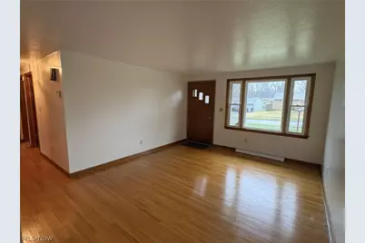 549 NW Montrose Avenue NW, Massillon, OH 44646 - Photo 4