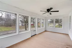 70 S Glenellen Ave, Youngstown, OH 44509 - Photo 6