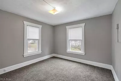 70 S Glenellen Avenue, Youngstown, OH 44509 - Photo 20