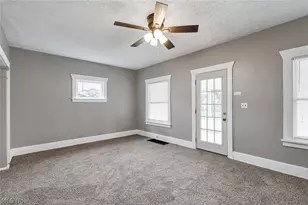 70 S Glenellen Ave, Youngstown, OH 44509 - Photo 10