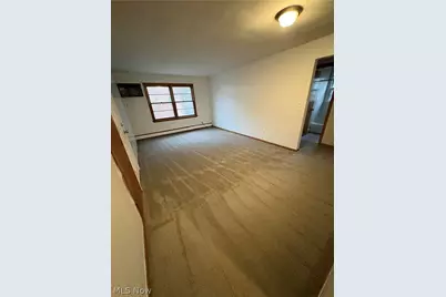 3053 Hadley Avenue #3, Liberty, OH 44505 - Photo 2