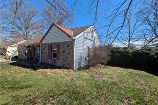 1085 Stevens Blvd, Eastlake, OH 44095 - Photo 2