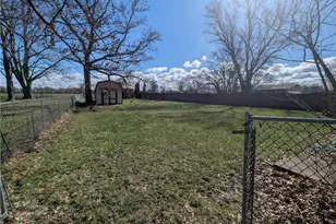 1085 Stevens Blvd, Eastlake, OH 44095 - Photo 4