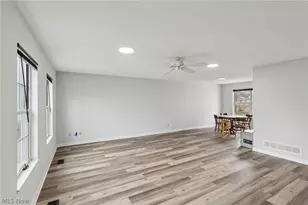 14459 Fullers Ln, Strongsville, OH 44149 - Photo 8