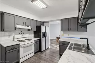 14459 Fullers Ln, Strongsville, OH 44149 - Photo 18