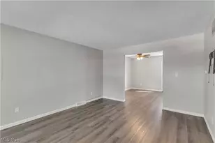 38145 French Creek Rd, Avon, OH 44011 - Photo 12