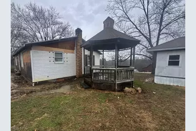 8536 Goddard Craft Lane, Cambridge, OH 43725 - Photo 4