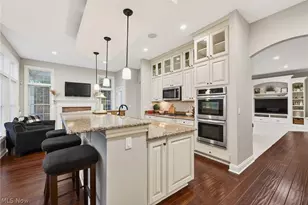 11530 Monarch Ct, Concord Twp, OH 44077 - Photo 10