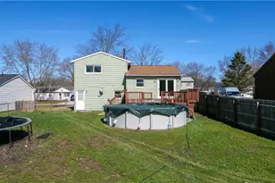 9870 Short Dr, Windham, OH 44288 - Photo 4