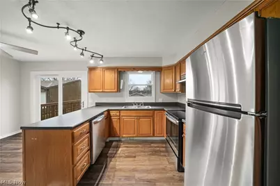 9870 Short Drive, Windham, OH 44288 - Photo 14