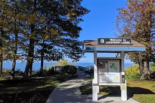 1902 Harding Dr, Wickliffe, OH 44092 - Photo 50