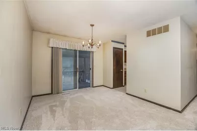 234 Woodlawn Avenue, Belpre, OH 45714 - Photo 8