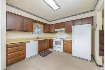 234 Woodlawn Avenue, Belpre, OH 45714 - Photo 10