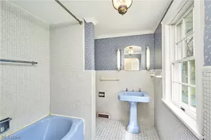 535 Crystal Lake Rd, Akron, OH 44333 - Photo 26