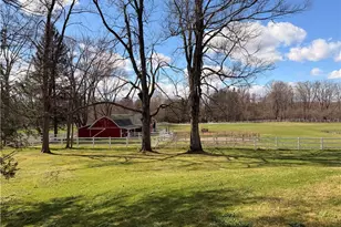 535 Crystal Lake Rd, Akron, OH 44333 - Photo 38