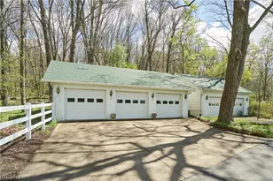 535 Crystal Lake Rd, Akron, OH 44333 - Photo 40