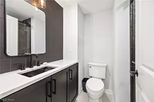 2854 Riviera Dr, Fairlawn, OH 44333 - Photo 36