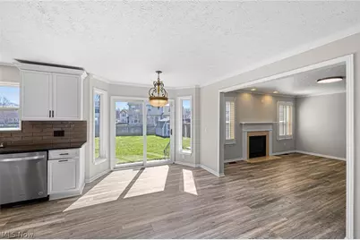 1267 Bell Court, Elyria, OH 44035 - Photo 8