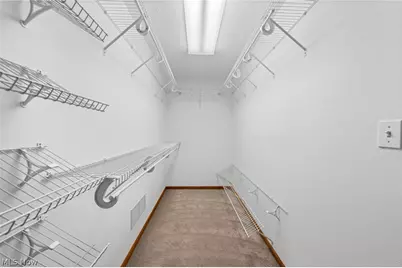 25 S Van Buren Avenue, Barberton, OH 44203 - Photo 18