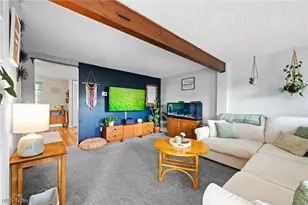 7403 N Chestnut Commons Dr, Mentor, OH 44060 - Photo 2