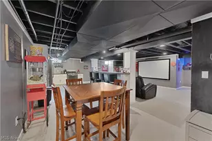 1338 Valley-View Dr, Boardman, OH 44512 - Photo 38