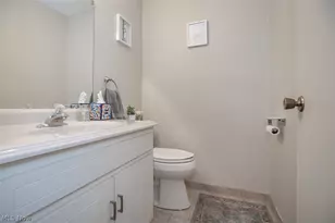 4322 W 196th St, Fairview Park, OH 44126 - Photo 12