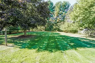 1548 Sunside Dr, Akron, OH 44321 - Photo 36