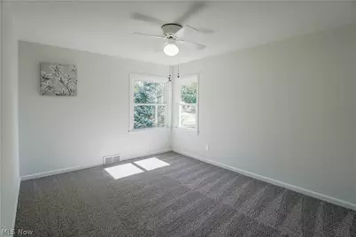 1548 Sunside Drive, Akron, OH 44321 - Photo 24