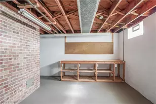 1548 Sunside Dr, Akron, OH 44321 - Photo 32