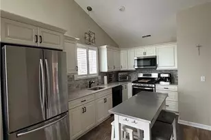 6035 Lake Road W, Saybrook, OH 44004 - Photo 4