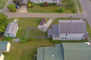 285 S Crawford St, Millersburg, OH 44654 - Photo 2