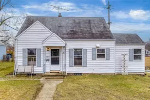 2313 23rd St, Cuyahoga Falls, OH 44223 - Photo 1