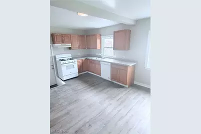 16406 Home Street, Maple Heights, OH 44137 - Photo 10