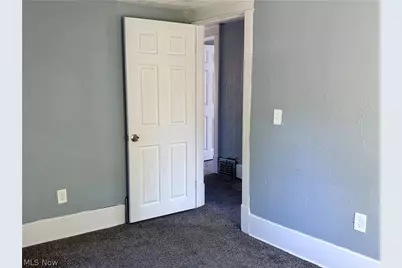 1062 Big Falls Avenue, Akron, OH 44310 - Photo 14