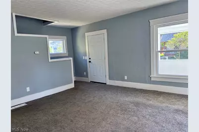 1062 Big Falls Avenue, Akron, OH 44310 - Photo 4