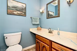 712 Tanya Ave NW, Massillon, OH 44646 - Photo 16