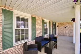 712 Tanya Ave NW, Massillon, OH 44646 - Photo 4