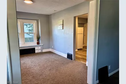 2258 Mogadore Road, Akron, OH 44312 - Photo 8