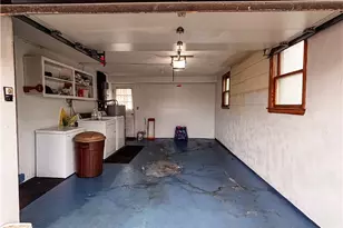 724 E Main St, Barnesville, OH 43713 - Photo 22