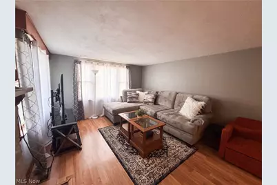 724 E Main Street, Barnesville, OH 43713 - Photo 12