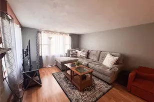 724 E Main St, Barnesville, OH 43713 - Photo 12